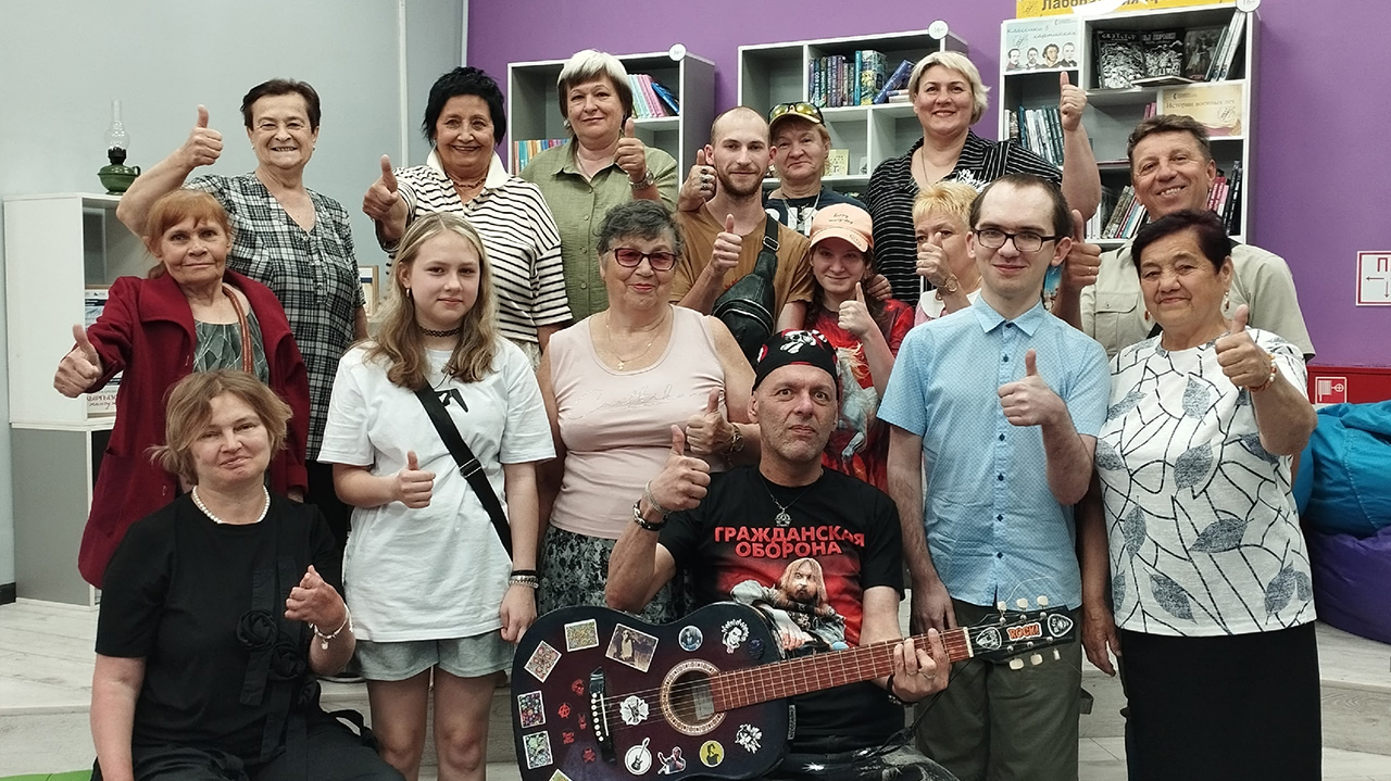 Члены Черногорского ВОИ собрались для игры в «Мафию»